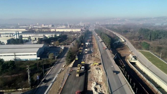 D-100 Ankara istikameti asfaltlanmaya başladı