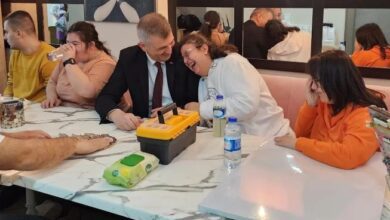 Down Kafede Atıklar Sanata Dönüştü