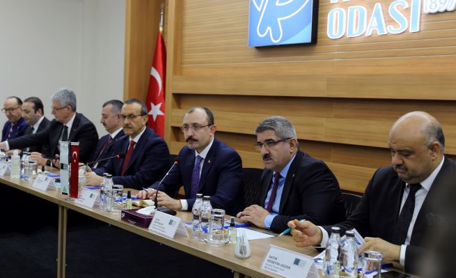 Ticaret Bakanı Muş, KOTO’da iş dünyasıyla bir araya geldi