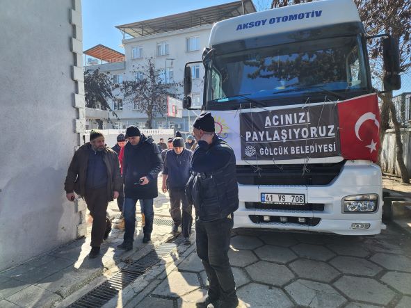 Başkan Sezer'den Deprem Bölgesindeki Çalışmalar Hakkında Açıklama