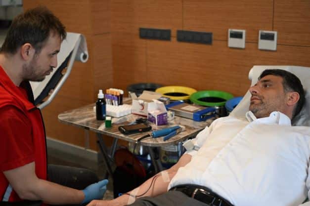 Kan stoklarına Kartepe’den büyük destek