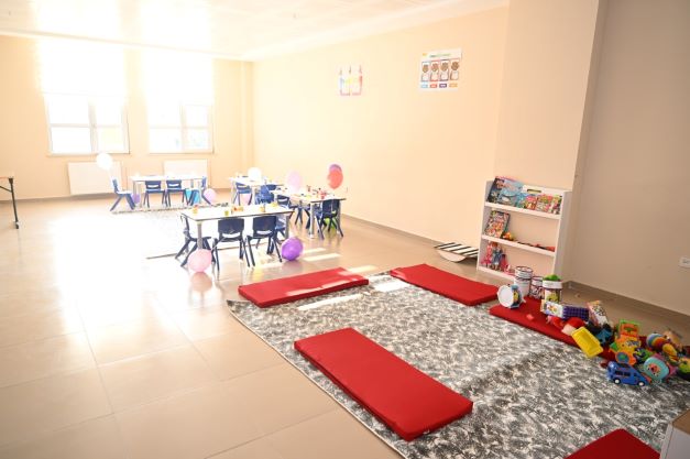 Kartepe 2 Bin Depremzedeye Gönlünü Açtı