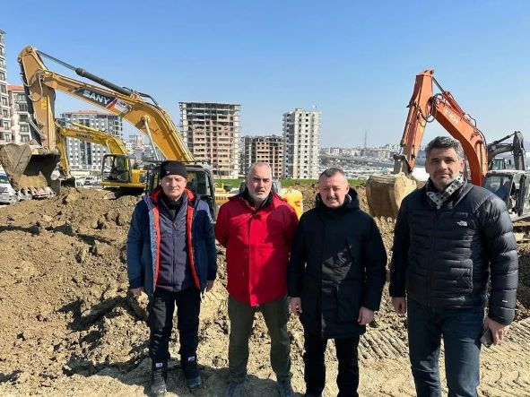 Kartepe Belediyesi Hatay/Defne'de Yaraları Sarıyor