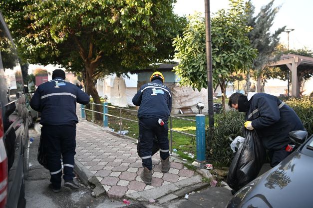 Kartepe Belediyesi Hatay/Defne'de Yaraları Sarıyor