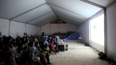 Kocaeli Şehir Tiyatroları'ndan depremzede çocuklara çizgi film gösterimi