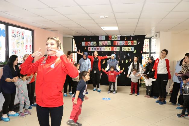 Anne Şehir’den Down Sendrumlu miniklere anlamlı etkinlik
