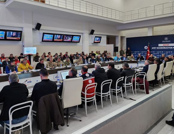 Başkan Sezer Hatay'daki Çalışmalar Hakkında Bilgi Verdi