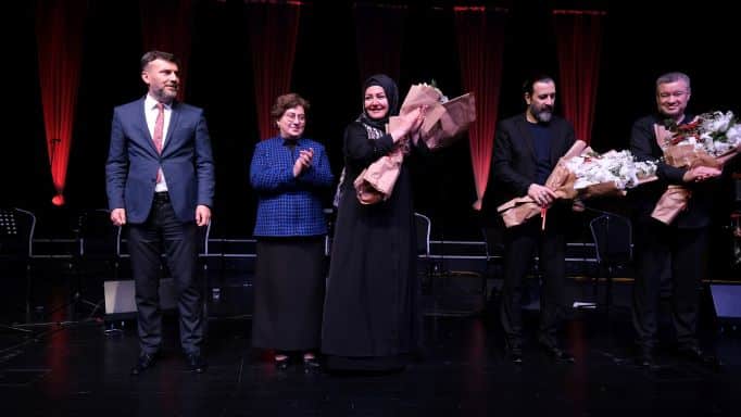 Büyükşehir, Çanakkale Annelerini unutmadı