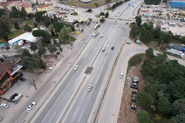 Çenesuyu ve 60 Evler’e iki yeni üst geçit