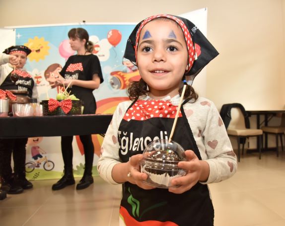 Deprem Çocuklarının Yüzleri Güldü
