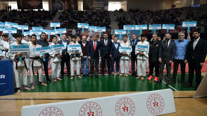Gençler Türkiye Judo Şampiyonası’nın açılış seremonisi yapıldı