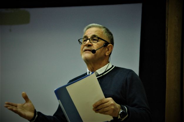 MUHAMMET ÇALIŞKAN- Demirok Mekatronik İmalat Montaj ve Taahhüt A.Ş. kurucu ortağı Muhammet Çalışkan, tecrübelerini ve nasihatlerini öğrenciler ile paylaştı.