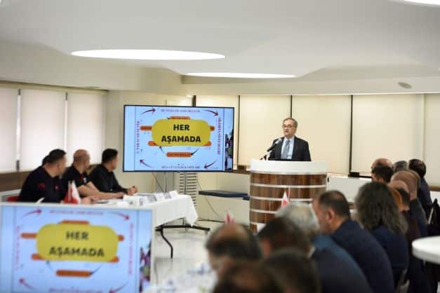 ‘’İtfaiyecilere tarihi bir sorumluluk düşüyor’’