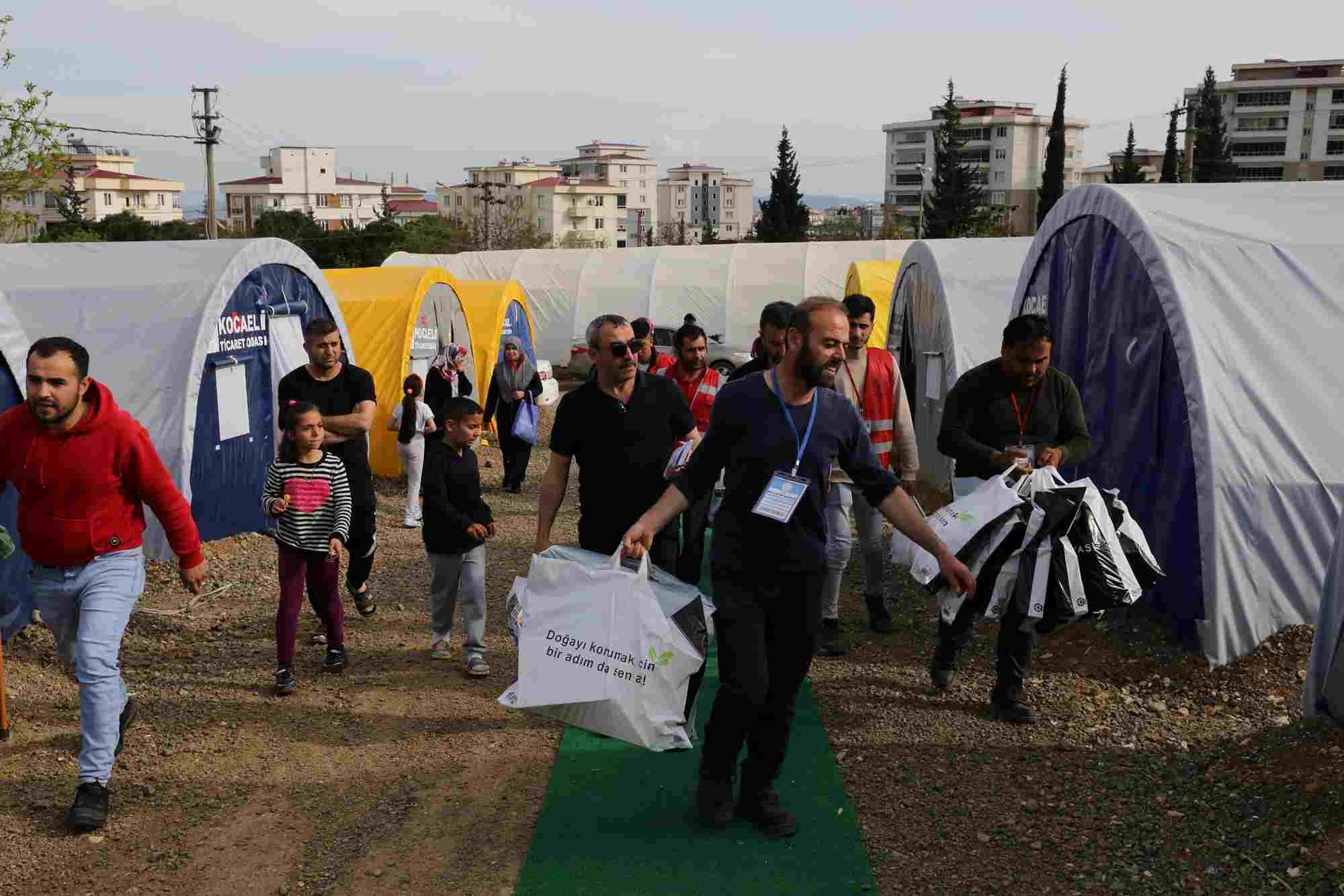 KOTO’nun çadırkentinde erken bayram coşkusu