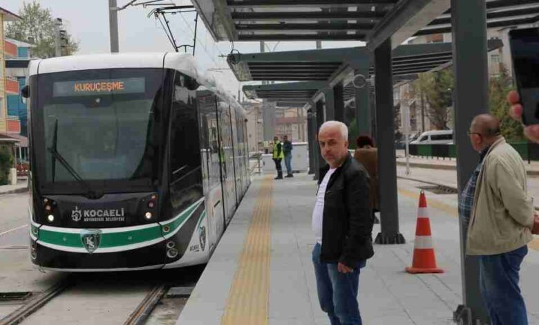 Kuruçeşme tramvay hattında seferler başladı