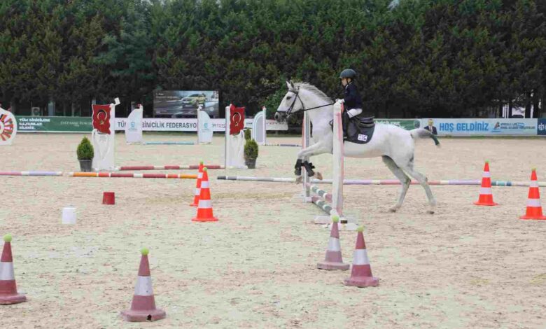 Küçük biniciler nefes kesti