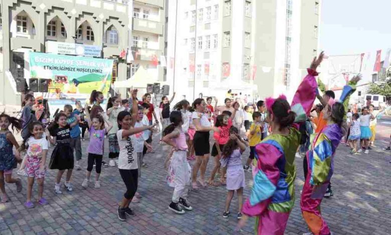Akpınar’da çocuklar ‘Bizim Köyde Şenlik Var’ etkinlikleriyle doyasıya eğlendi