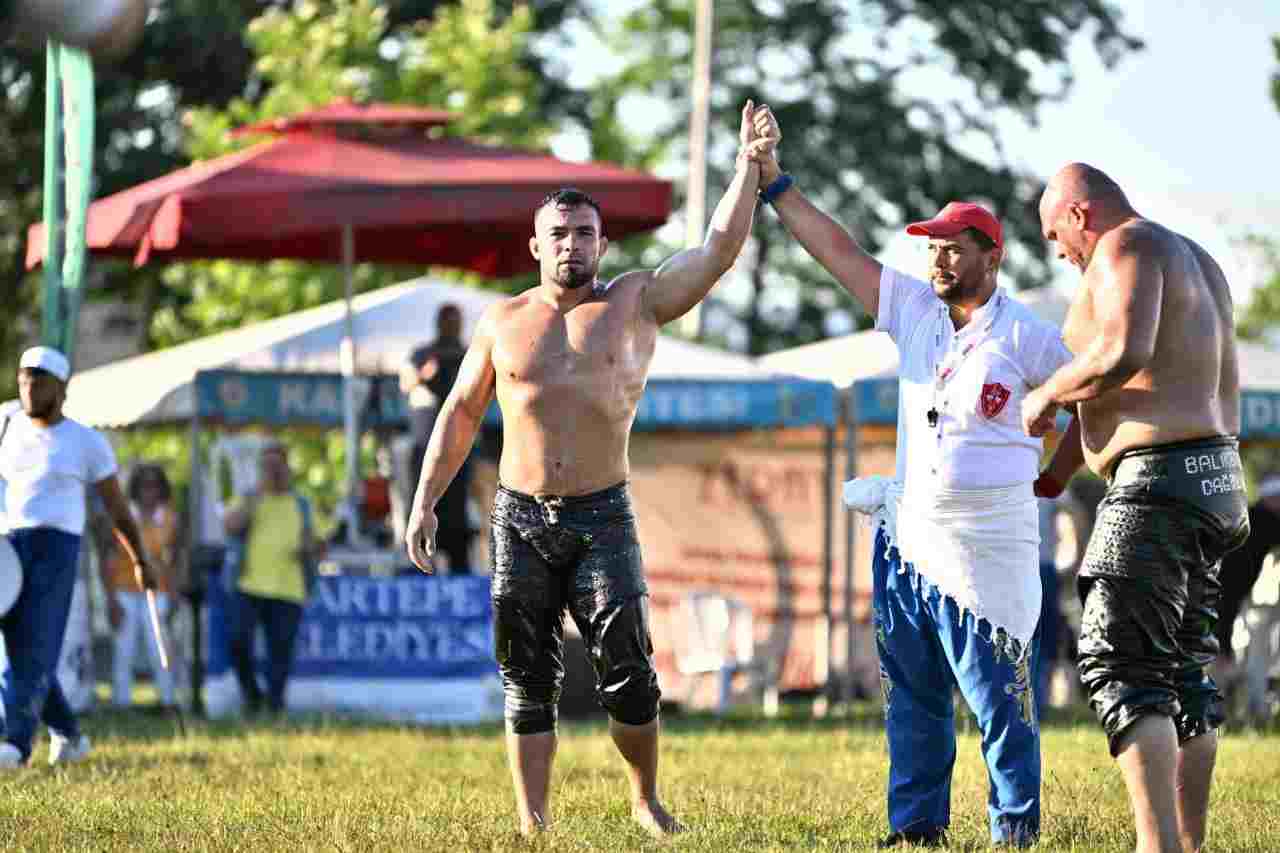 Geleneksel Hergeleci İbrahim Yağlı Güreşleri Yapıldı