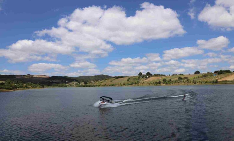 Sevindikli’de su kayağı resitali