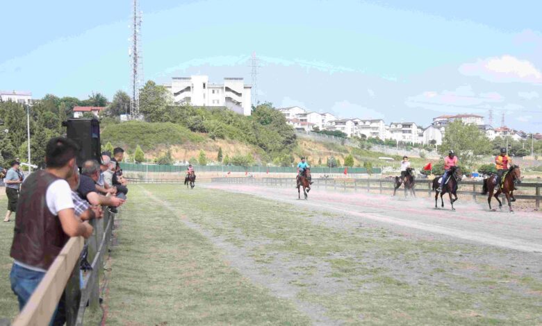 Geleneksel Rahvan At Yarışları Gölcük Koşusu, Büyük İlgi Gördü