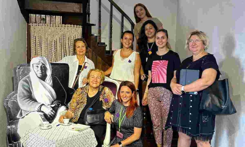 29 Ekim Kadınları Derneği’nden Zübeyde Hanım Konağı’na tam not