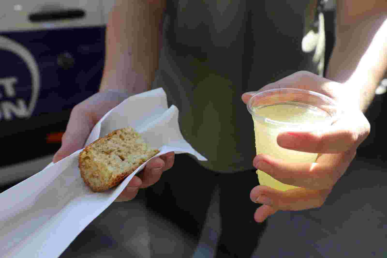 İkram Aracı öğrencilerden büyük ilgi görüyor