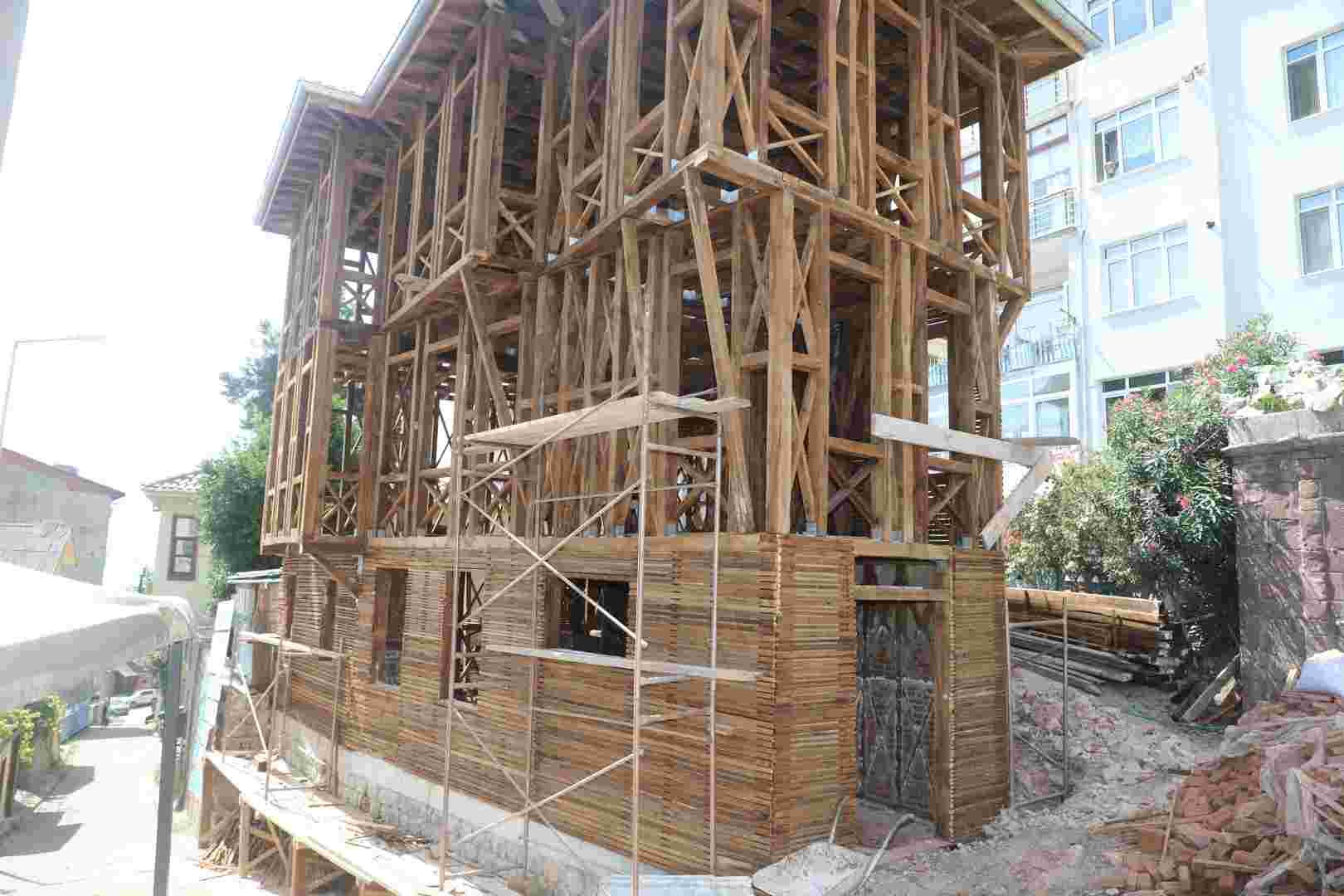 Tarihi Kortel Konağı gün yüzüne çıkıyor