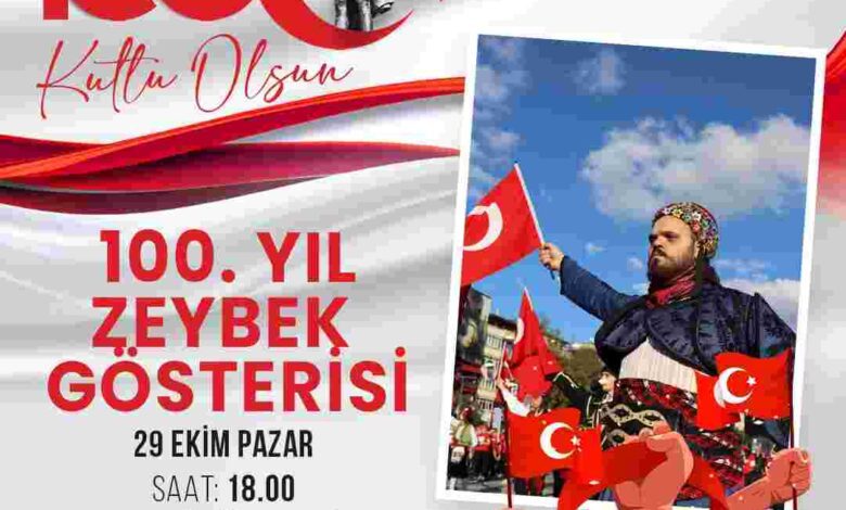 İzmit’te 100’üncü Yıl coşkusu zeybek gösterisi
