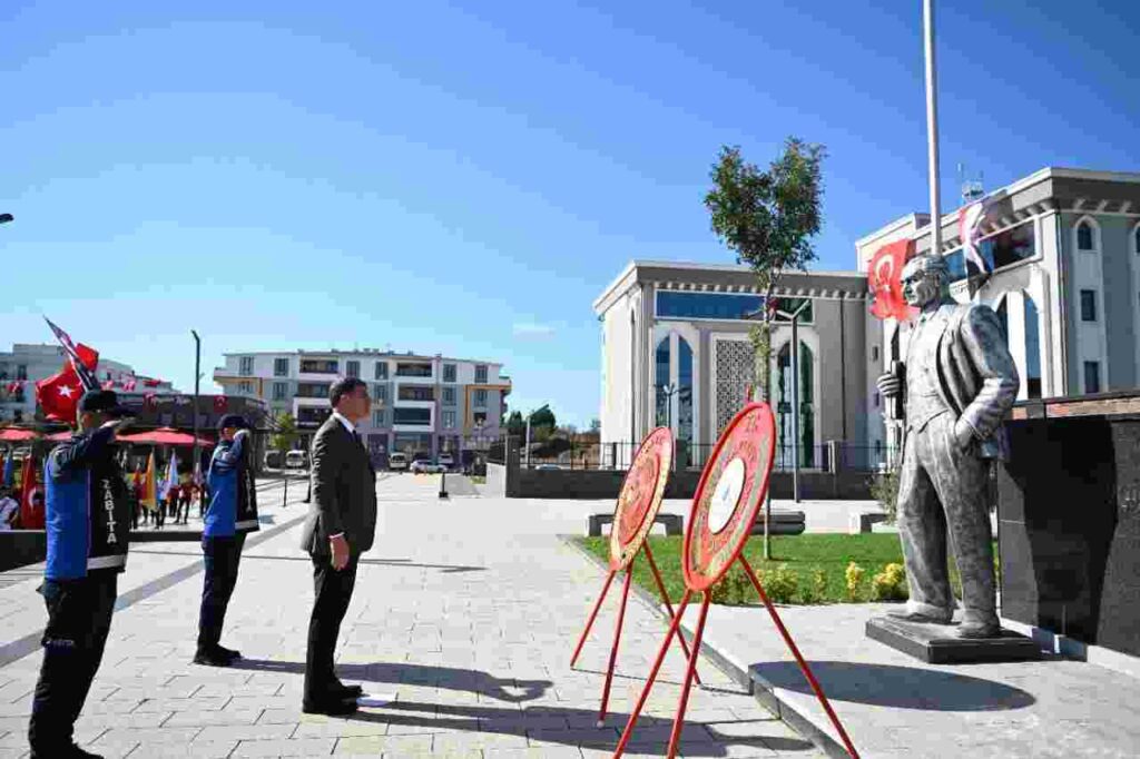 Kartepe'de 100.Yıl Coşkusu