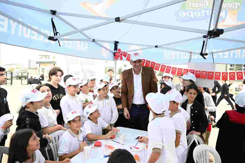 Kartepeli miniklerin 100.yıl coşkusu