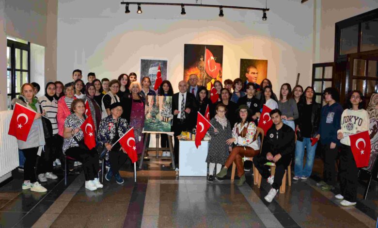 10 Kasım’a Özel Canlı Resim Performansı