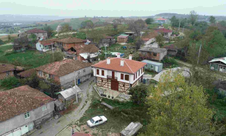 Beşdivanlı Rıza Bey Konağı