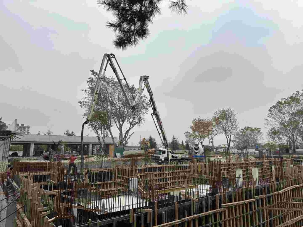 İzmit Engelsiz Yaşam Merkezi’nde çalışmalar hızla devam ediyor