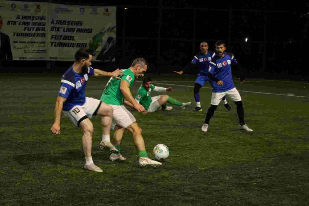 Kocaeli Hemşeri Turnuvasını KARBAFED Kazandı