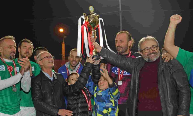 Kocaeli Hemşeri Turnuvasını KARBAFED Kazandı