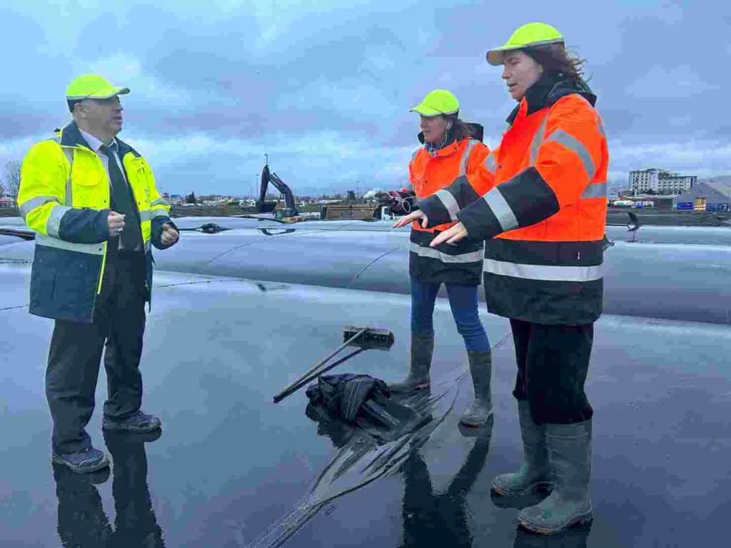 Dip çamuru temizliğine uluslararası basından ilgi