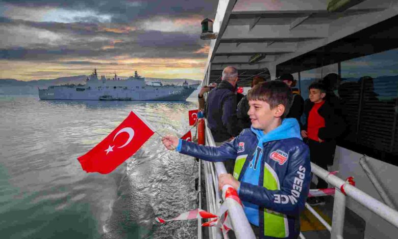 TCG Anadolu Kocaeli’ye heyecan ve gurur verdi
