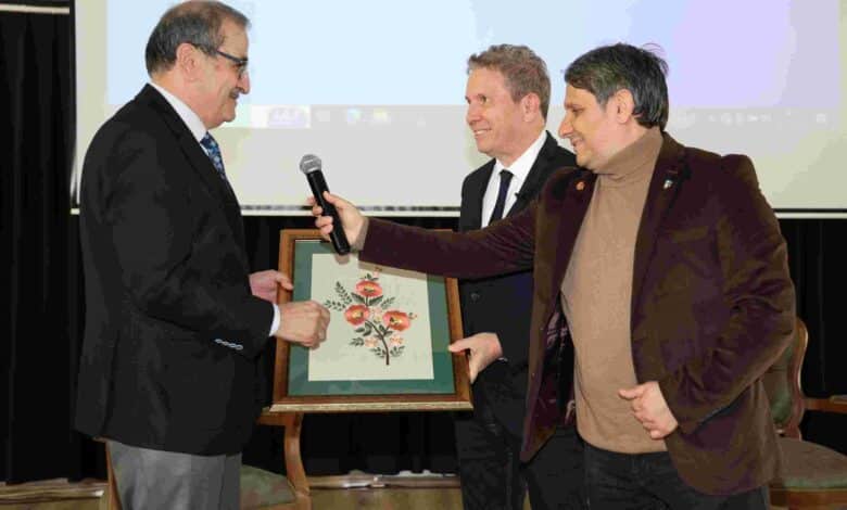 TRT’nin ünlü spikeri Kandıralı gençlerle buluştu