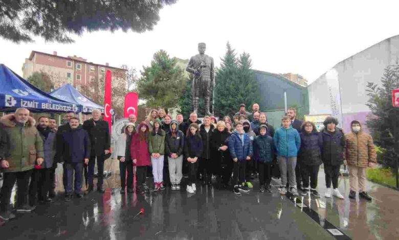 Milli mücadele kahramanı Yahya Kaptan anıtı başında anıldı