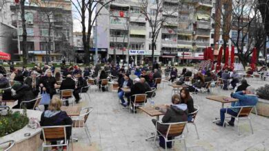 Çayın 3 TL olduğu Gülümse Kafeler