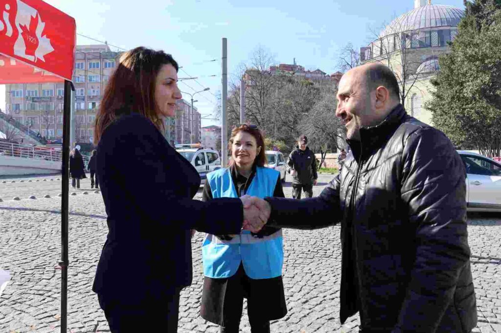 ‘Sen Anlat İzmit’ programı Karabaş Mahallesi’nde