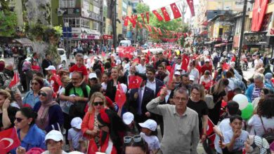 23 Nisan kortejiyle İzmit neşe ve sevinçle doldu taştı