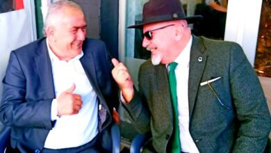 Alpaslan Seymen Necmi hoca ile ne konuşuyor