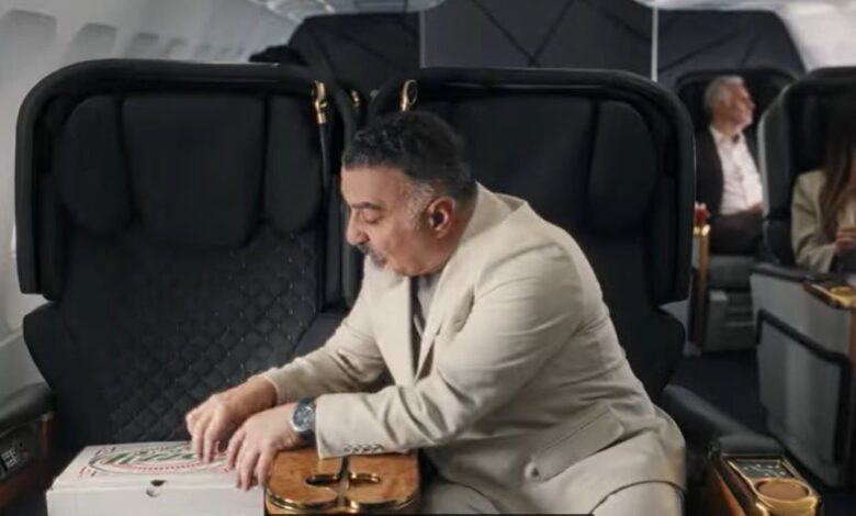 100 bin pizza hediye ediyor