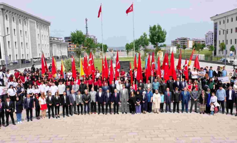 Kartepe'de 19 Mayıs Coşkusu