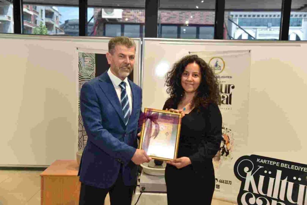 Kartepe'de Toprak Sanata Dönüştü