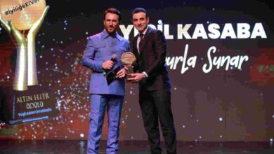 Kartepe'nin Starı İlk Ödülünü Aldı