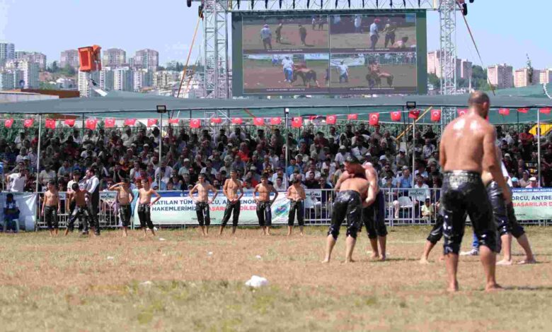 Altın kemerin sahibi Ali Gürbüz oldu