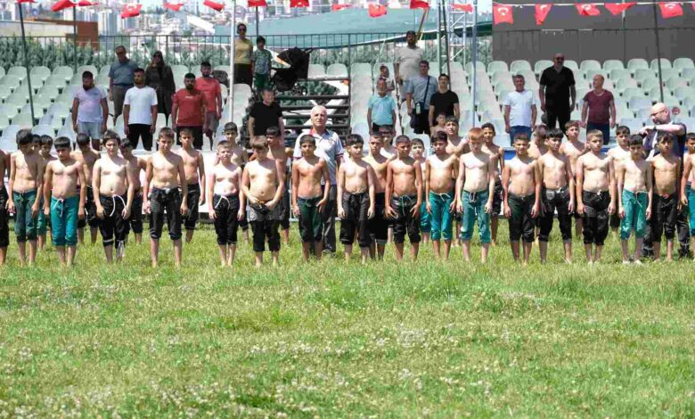 16. Sekapark Altın Kemer Yağlı Güreşleri başladı