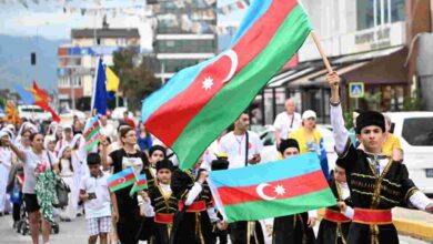 1. Balkan Halk Oyunları Festivali Kartepe'de gerçekleşti